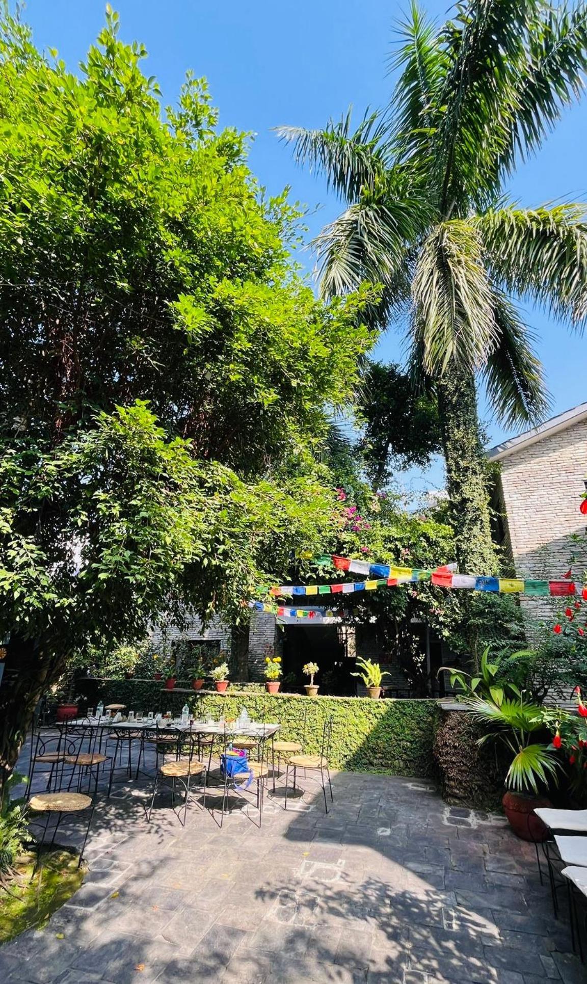 Mum'S Garden Resort Похара Екстериор снимка